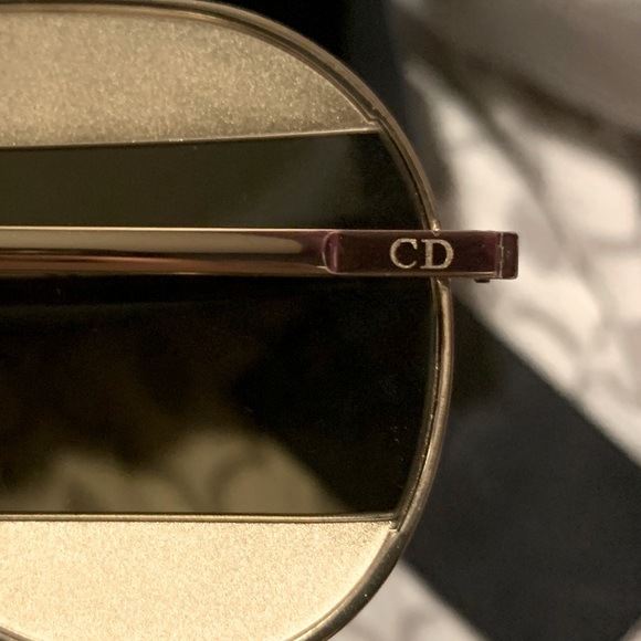 *SOLD* BRAND NEW CHRISTIAN DIOR AVIATORS - Picture 3 of 5